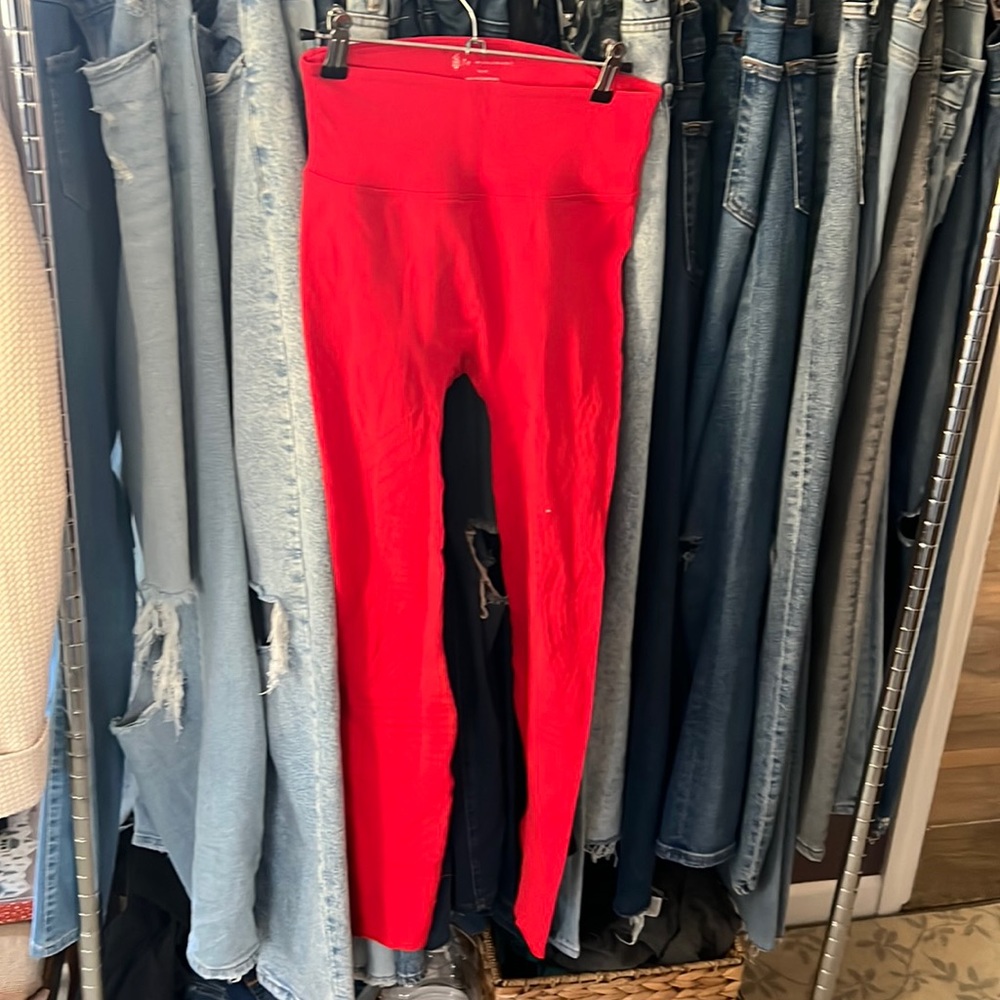 NEW Free People Movement Self-Hem Ecology Leggings in Red Italy